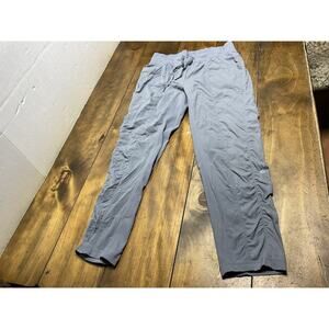 Lululemon Womens Dance Studio Pants Size 8 Gray Athleisure Workout Stretch Gym
